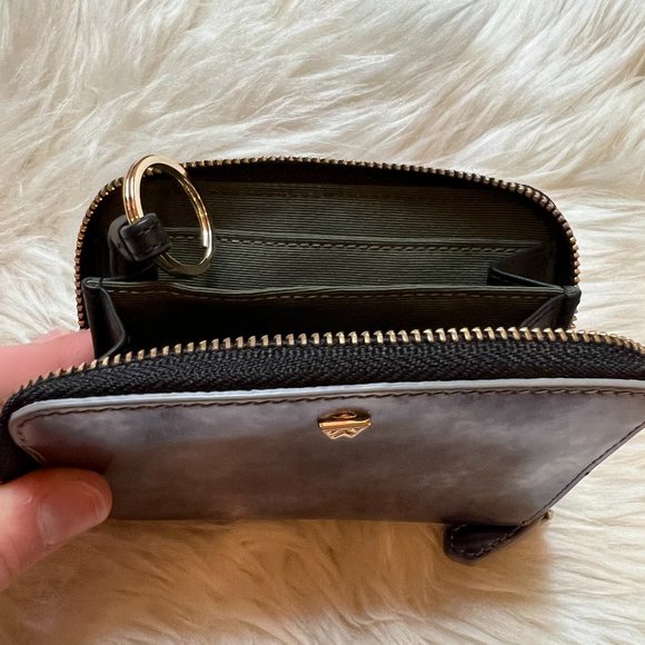 Kelly Wynne "Money Maker" Mini Wallet - Picture 7 of 9